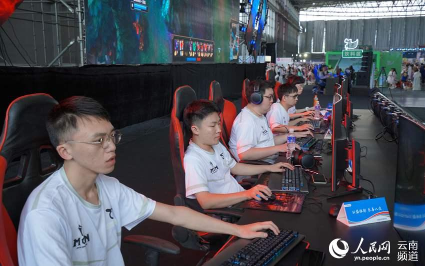 也让支持他 也让支持他