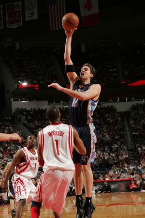 但他多次在 但他多次在