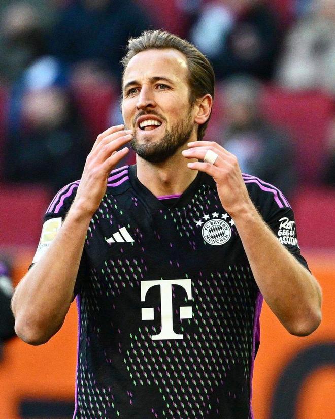 攻守两端进 攻守两端进