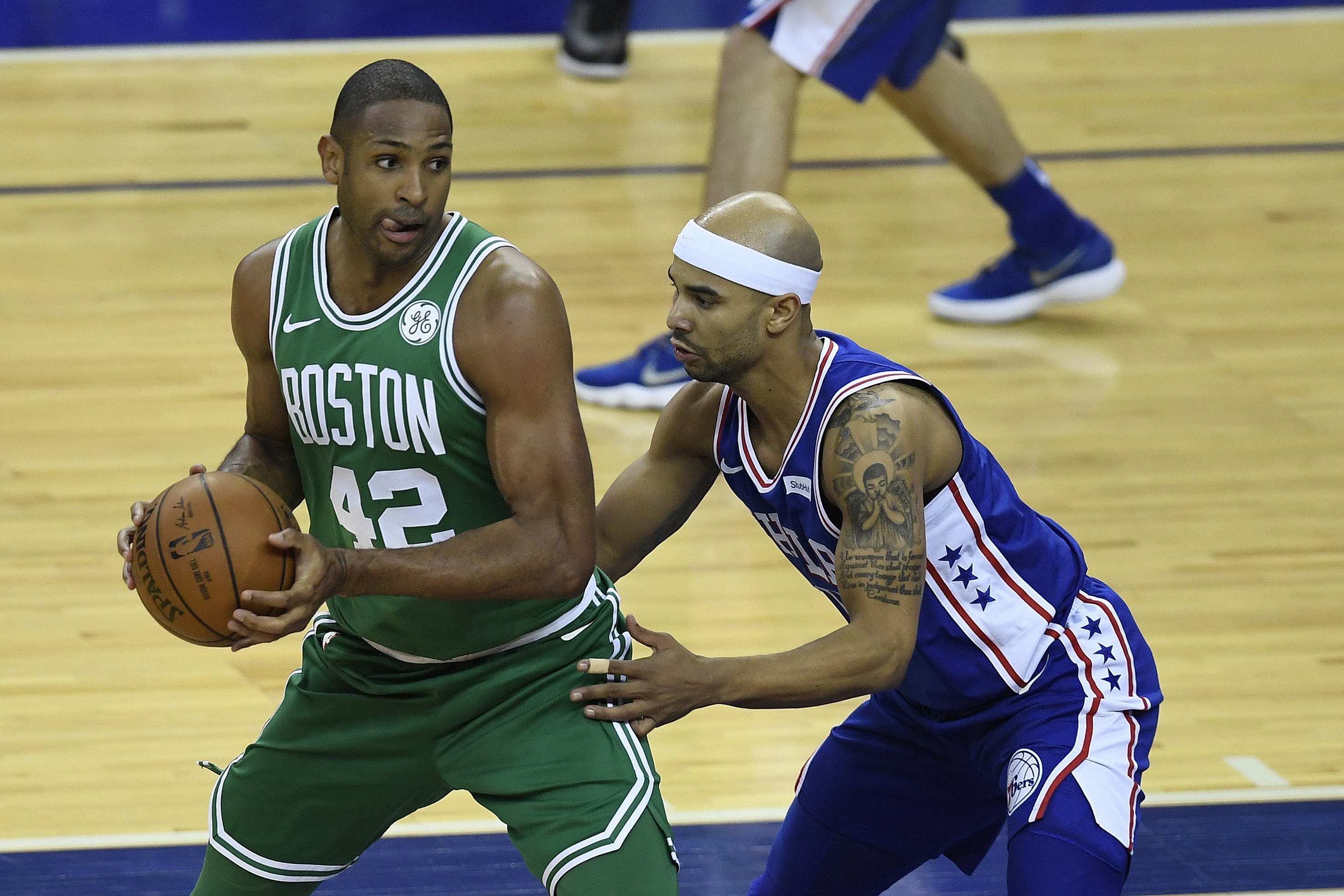 公开梯队与 公开梯队与