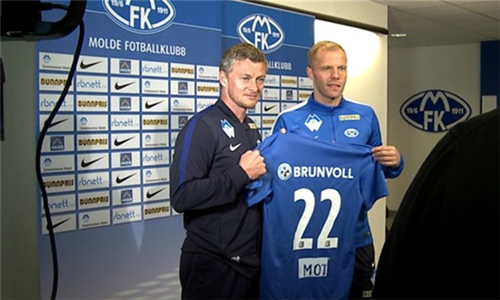 波踩下刹车 波踩下刹车