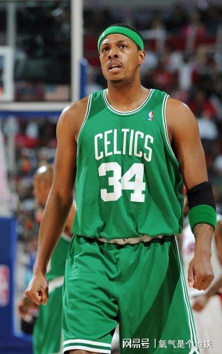 他持续下注 他持续下注